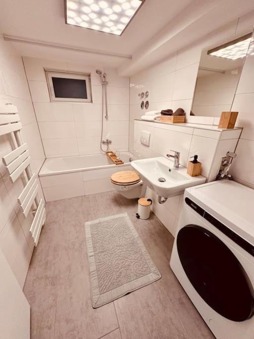 Gemuetliche Wohnung In Леверкузен Екстериор снимка